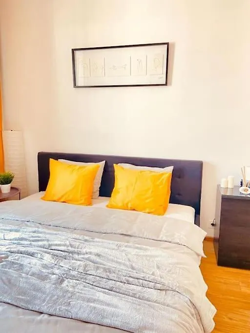 Spacious,Stylish And Comfortable 2 Room Apartment With Million Dollar View Warsaw