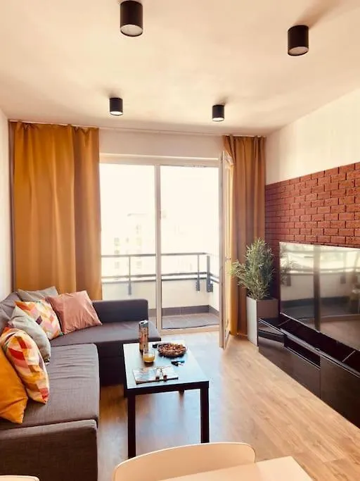 Spacious,Stylish And Comfortable 2 Room Apartment With Million Dollar View Warsaw